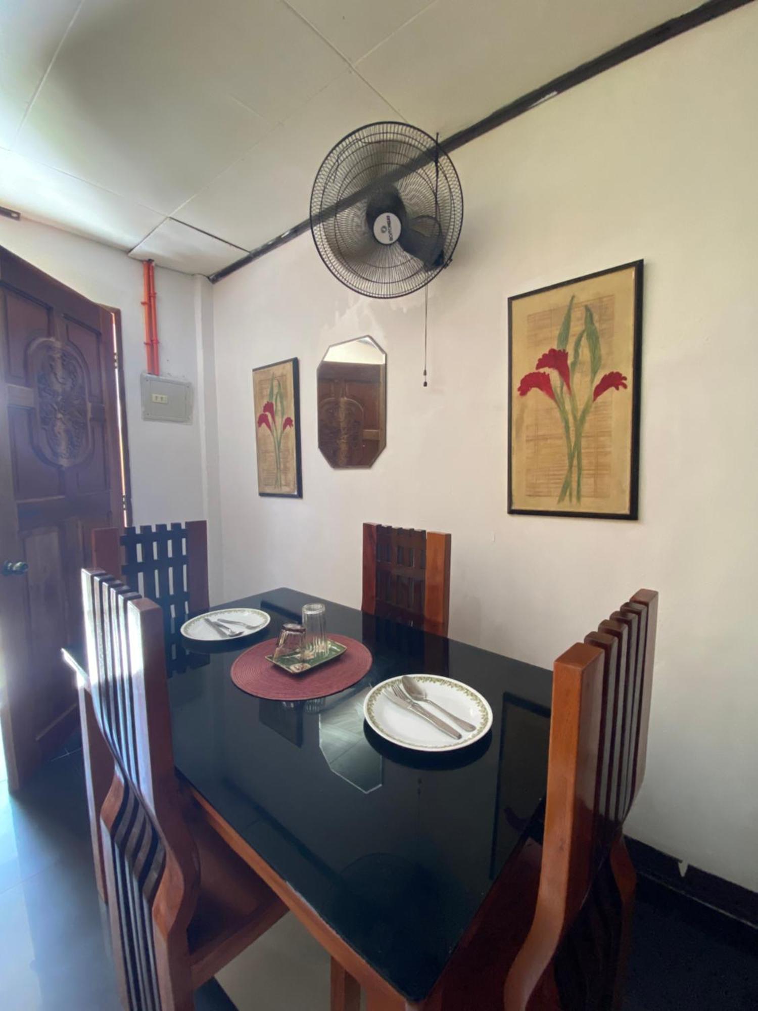 Panagsama Holiday Cottage Moalboal Exterior foto