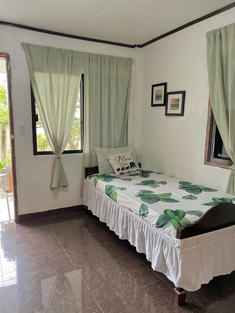 Panagsama Holiday Cottage Moalboal Exterior foto